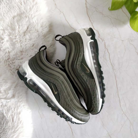 🔥𝐒𝐎𝐋𝐃 𝐎𝐔𝐓🔥 - Picture 3 of 8